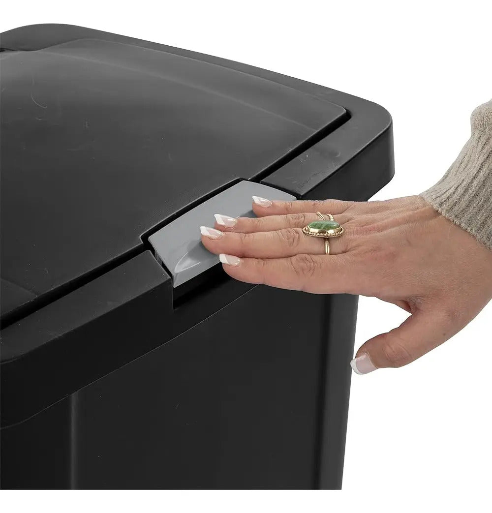 Cesto Sterilite negro para basura · 13 galones